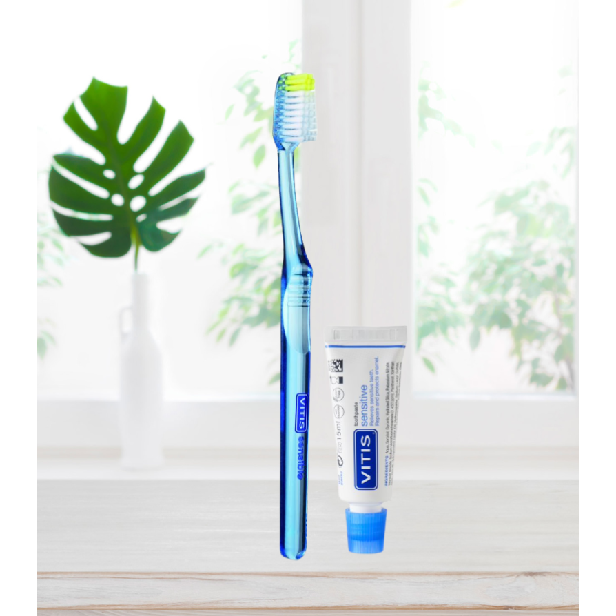Vitis® Sensitive Tandenborstel met Vitis® Sensitive tandpasta 15 mL-Dentaid-Sordent